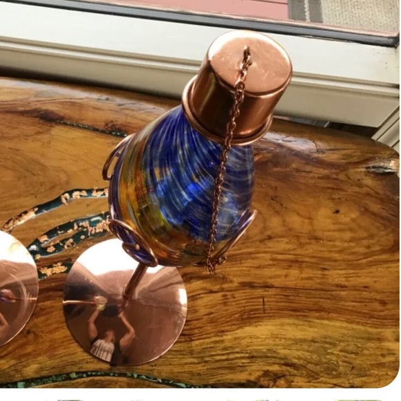 Set of Vintage Murano Hand Blown Art Glass Oil Lamps w/copper stand 19”H - Picture 6 of 9